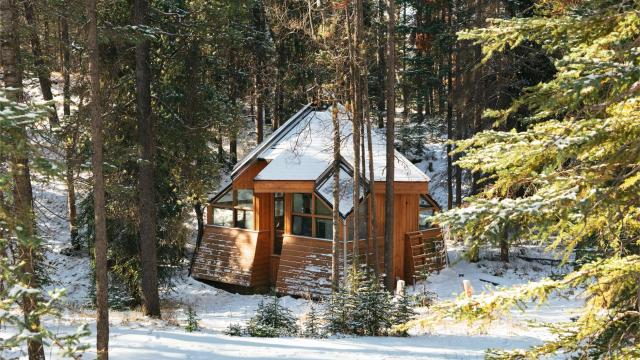 The Evamy Studio in the Leighton Artists Studios during Winter