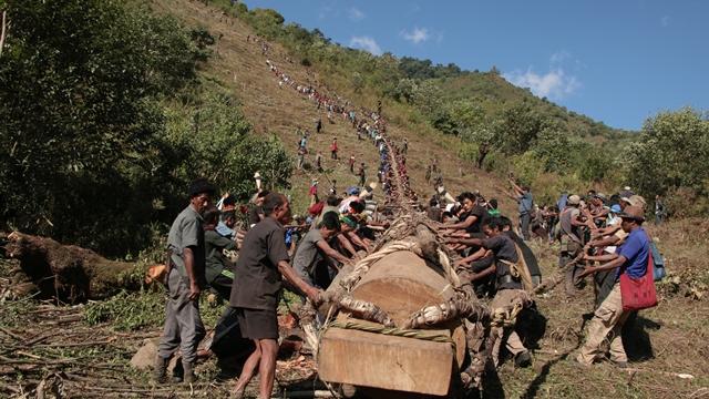 From the film Log Drum of Pessao, photo by Wanmai Konyak