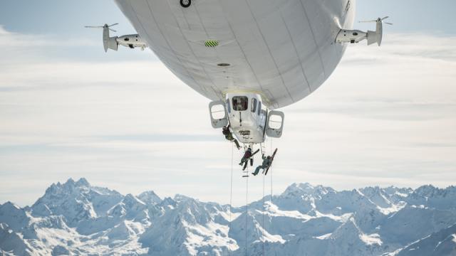 Image from the film Zeppelin Skiing