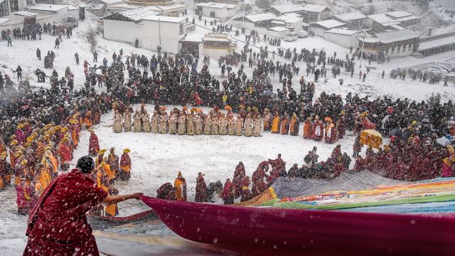 2021 Banff Mountain Photo Essay Competition Grand Prize, Monlam, David Marciano