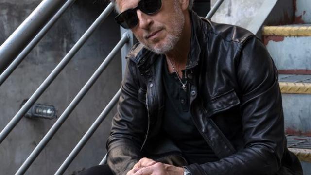 Colin James, photo by Jo Mara