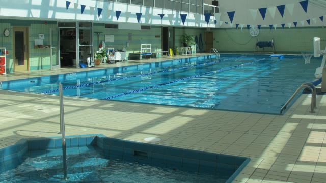 Swimming pool and hot tub - Sally Borden Fitness & Recreation