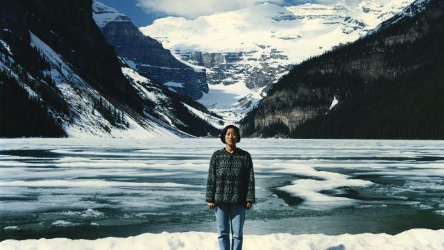 Jin Me Yoon, "Souvenirs of the Self (Lake Louise 91/96)" (1996). 72 x 92.5 cm, transmounted C-Print. Collection of Walte