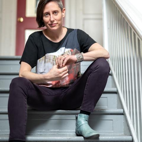 Headshot of Erin Shields