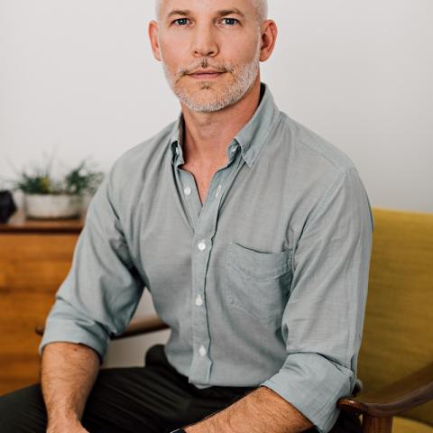 Headshot of Michael Harris