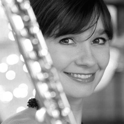 Headshot of Magali Mosnier